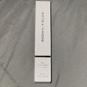 Rodan + Fields Firming Gel in White Packaging